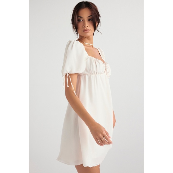 NEW House of CB Princess Dress Ivory Large+ (XL) with Plus Cup - Picture 6 of 17